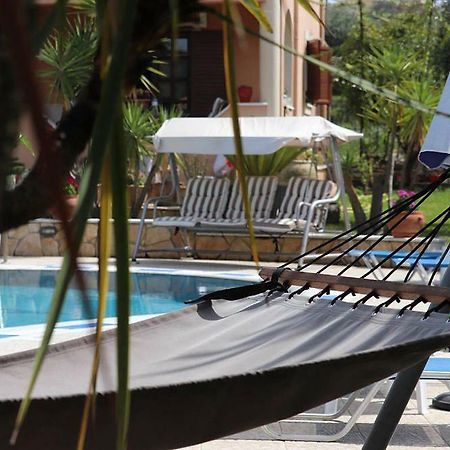 Mary Helen Apartments Kassiopi Bagian luar foto