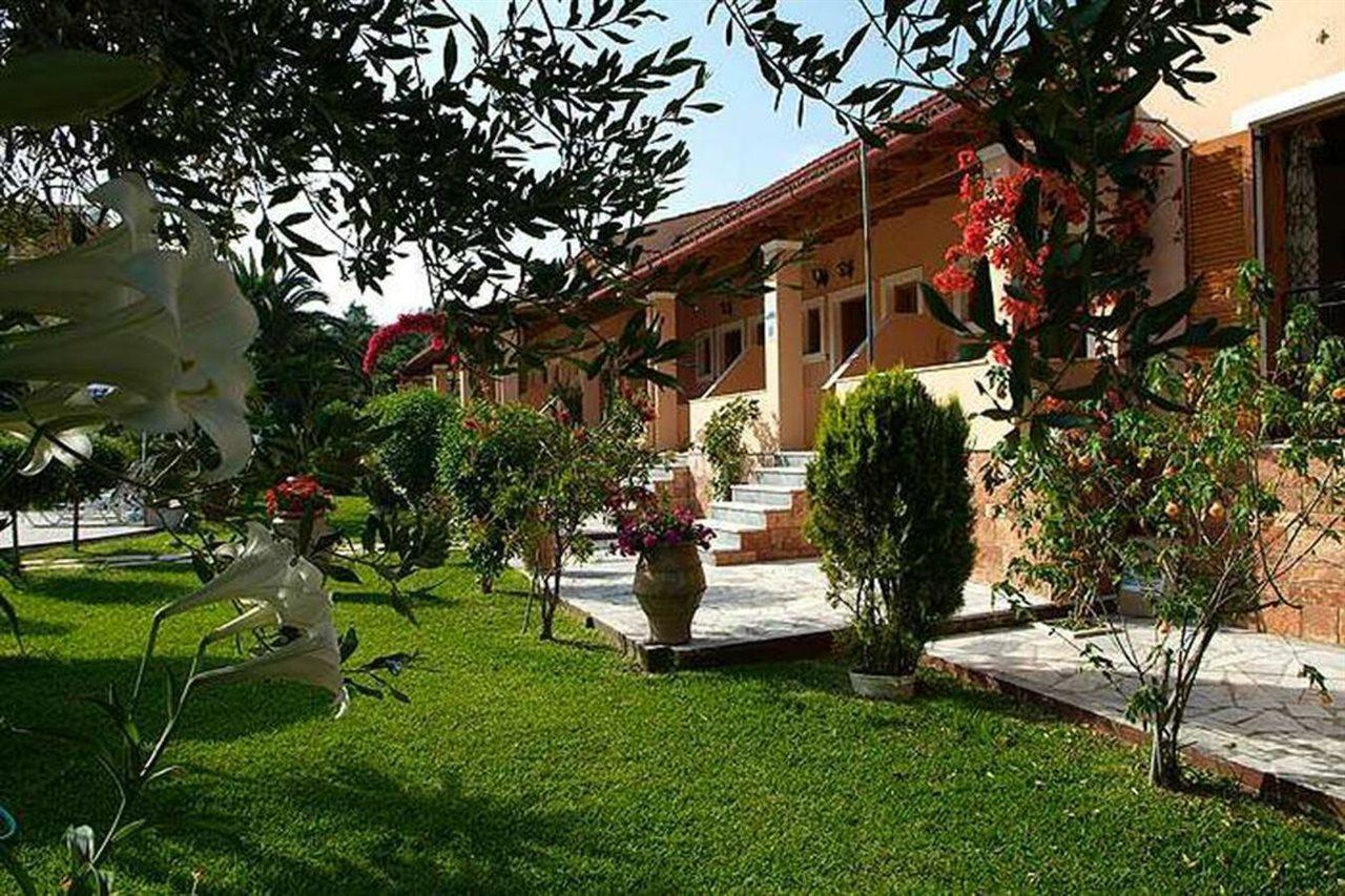 Mary Helen Apartments Kassiopi Bagian luar foto
