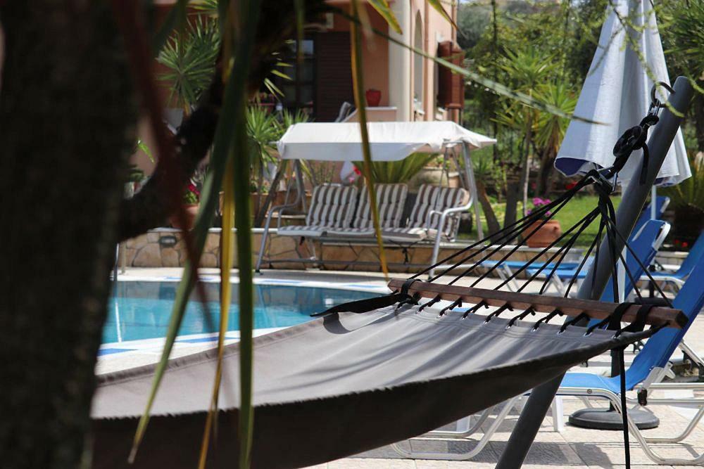 Mary Helen Apartments Kassiopi Bagian luar foto