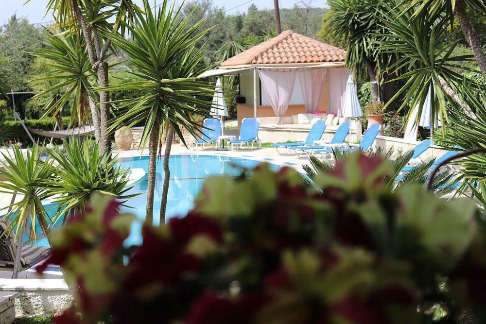 Mary Helen Apartments Kassiopi Bagian luar foto