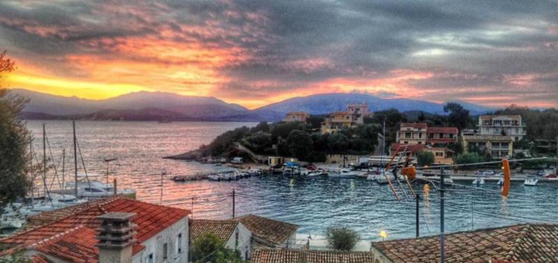Mary Helen Apartments Kassiopi Bagian luar foto